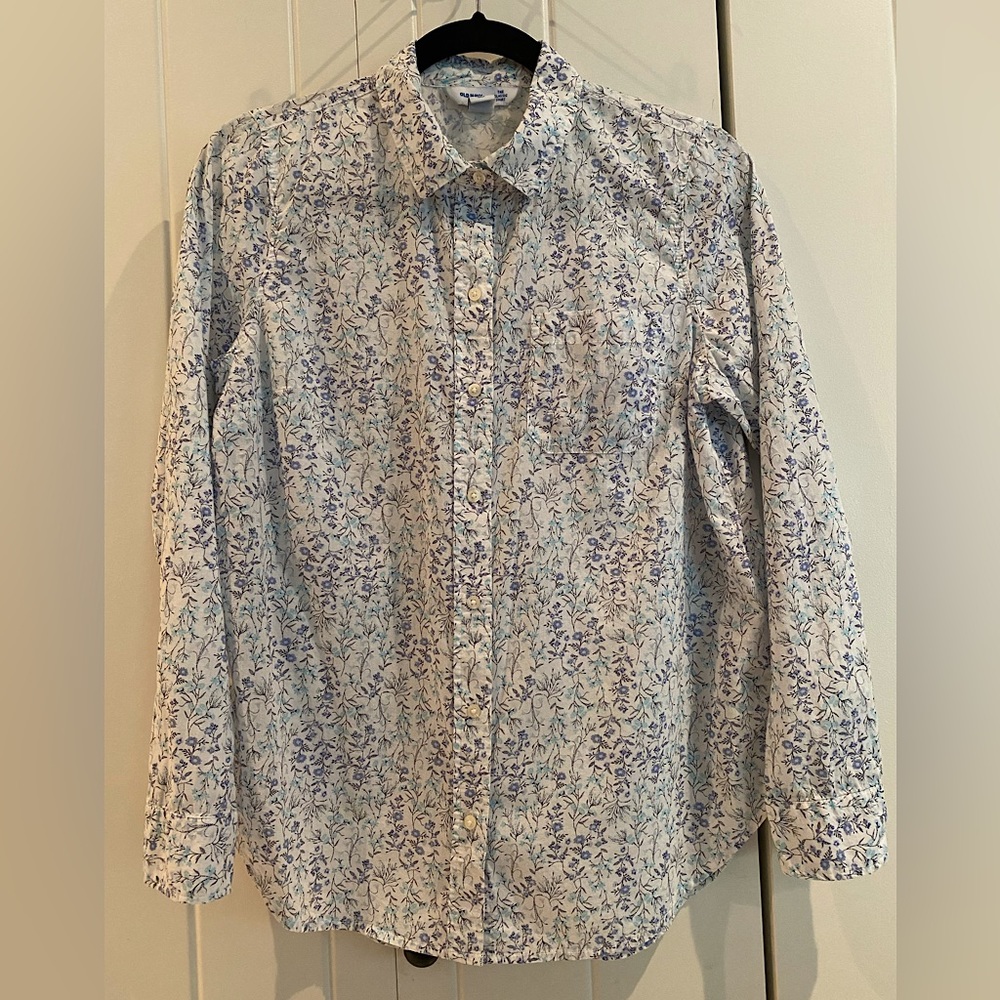 Old Navy ‘The Classic Shirt’ button-up